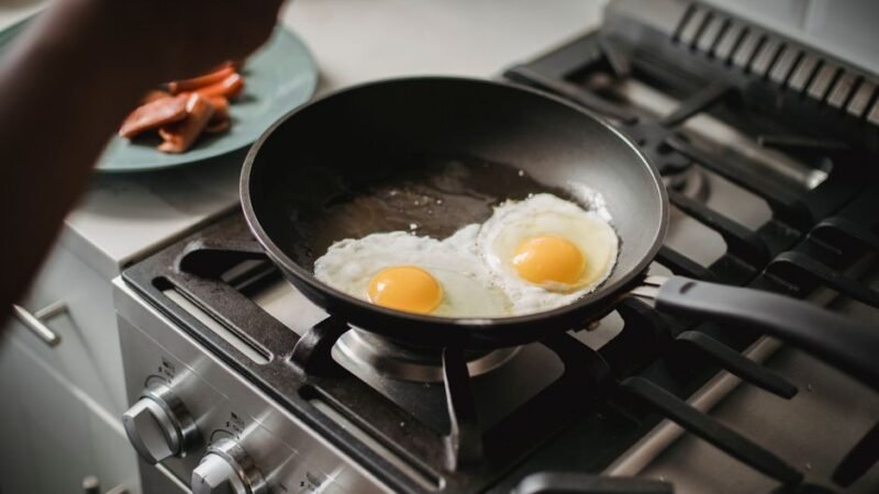 Protein Timing: The Best Times to Eat Protein for Muscle Growth and Fat Loss