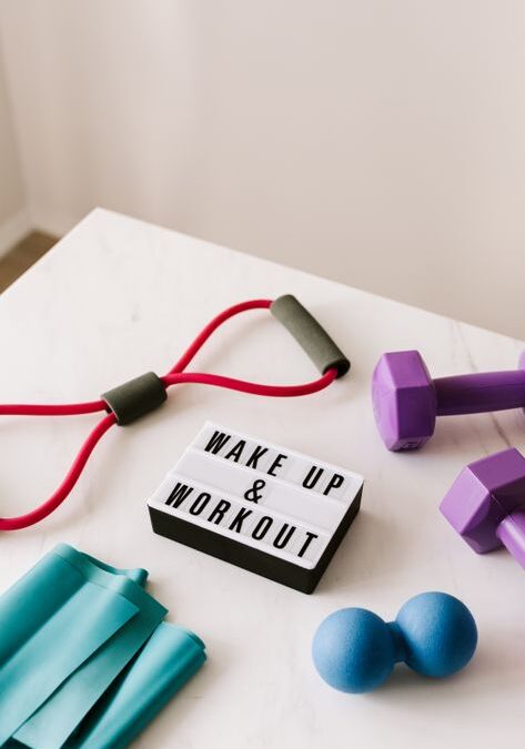 Intermittent Fasting for Women: Does It Work Differently and How to Do It Right